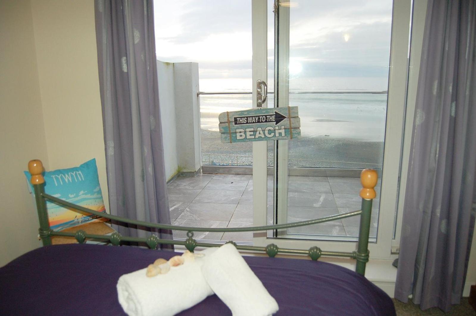 Seagull Beach House Tywyn Exterior photo